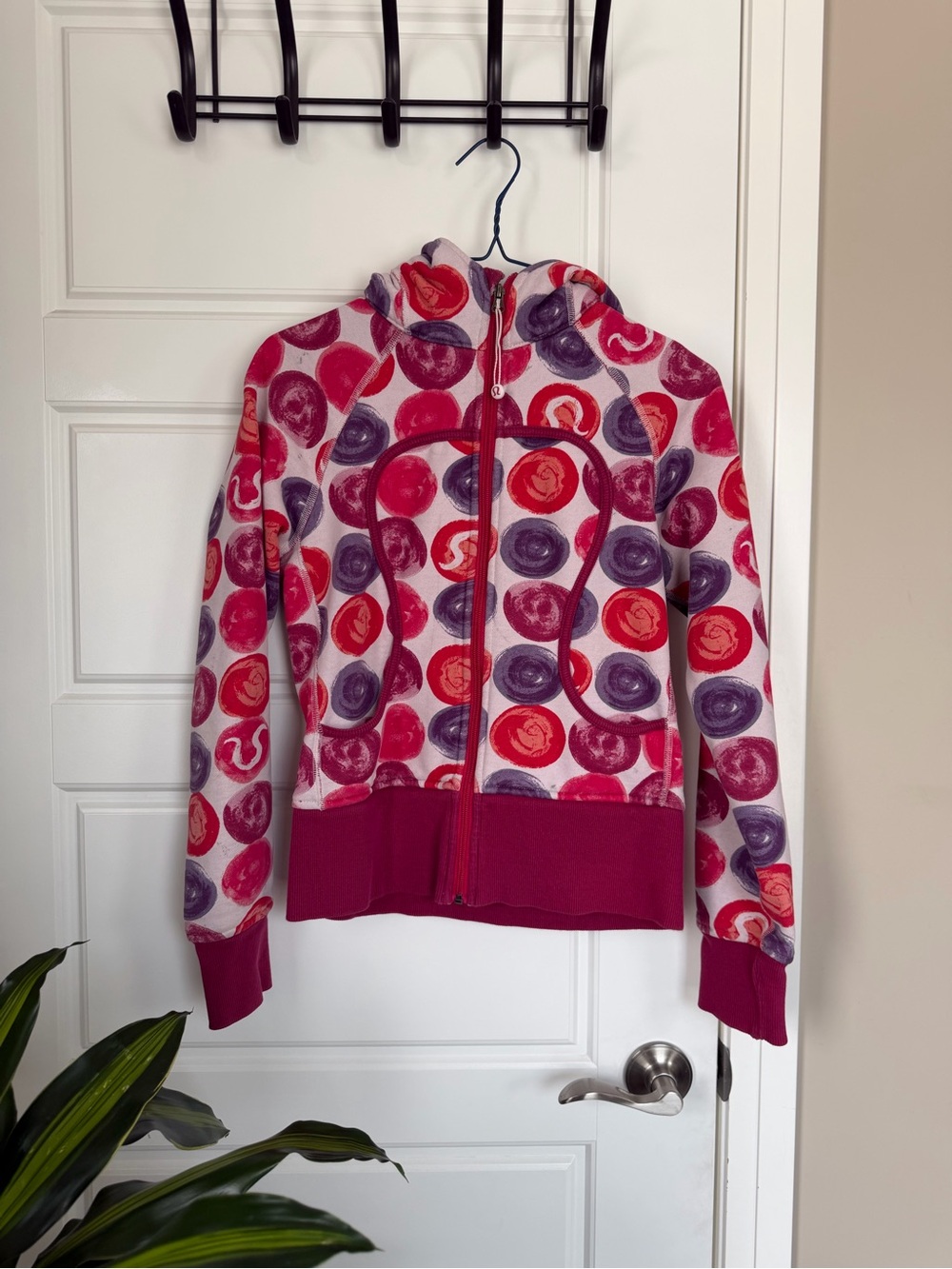 Women’s Pink & Purple Zip-Up Hoodie Jacket